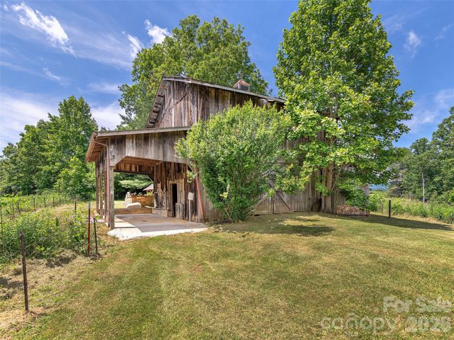 185 Indian Springs Road, Clyde, NC 28721