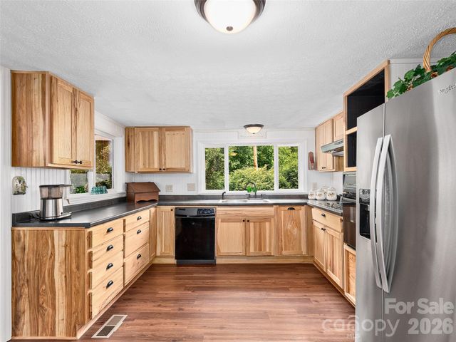 185 Indian Springs Road, Clyde, NC 28721