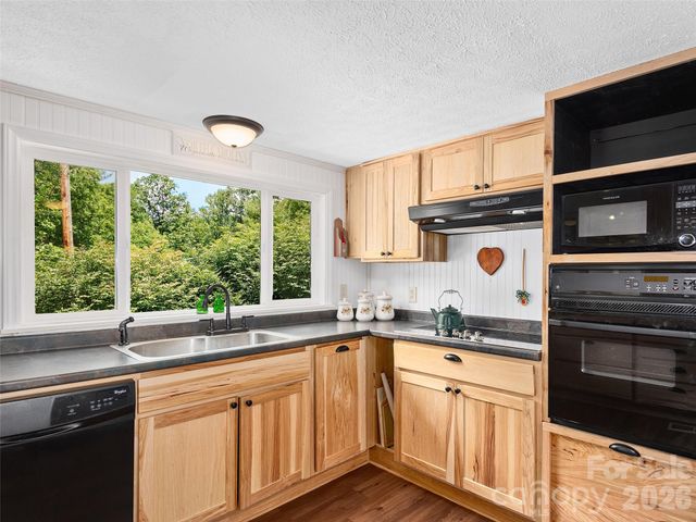 185 Indian Springs Road, Clyde, NC 28721