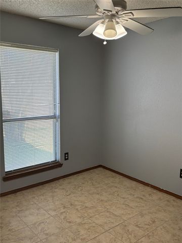 4748 Veronica Circle, Fort Worth, TX 76137