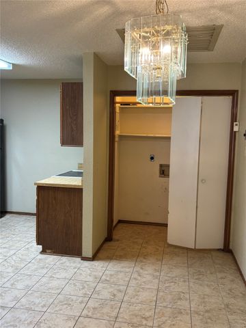 4748 Veronica Circle, Fort Worth, TX 76137