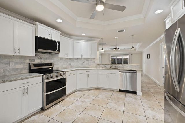 339 SW Winnachee Drive, Stuart, FL 34994