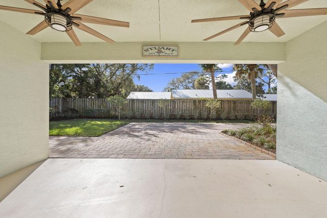 339 SW Winnachee Drive, Stuart, FL 34994