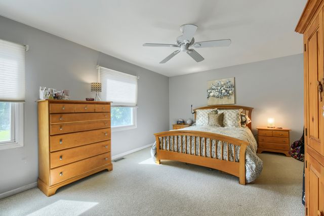 4511 Crab Orchard Drive, Hoffman Estates, IL 60192