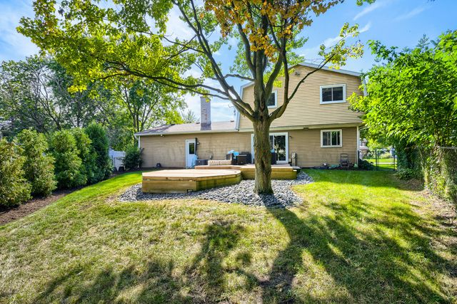 4511 Crab Orchard Drive, Hoffman Estates, IL 60192