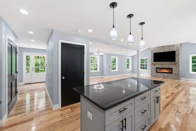 193 Lower Hampden Rd, Monson, MA 01057
