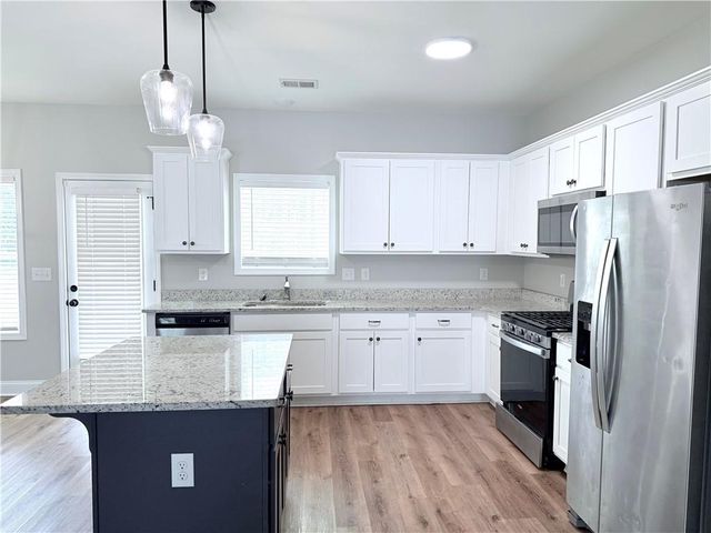 147 Zion Wood Road, Loganville, GA 30052