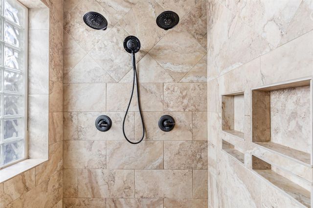 20315 Umber Oak Court, Humble, TX 77346