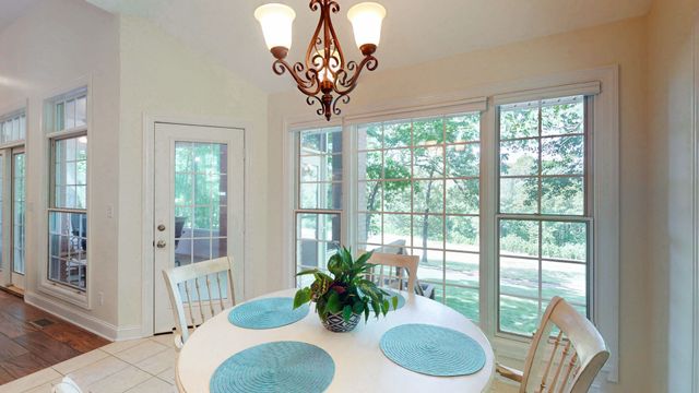 409 Legends Dr, Springville, TN 38256
