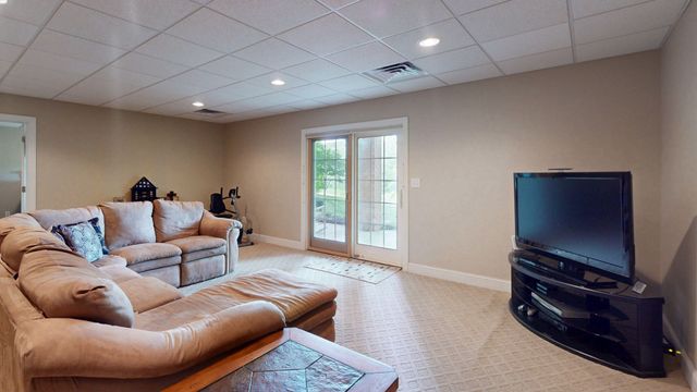 409 Legends Dr, Springville, TN 38256