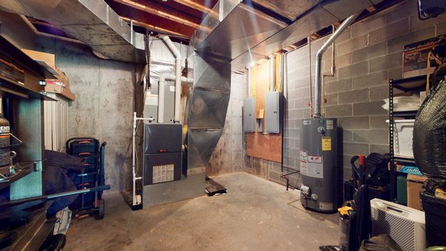 409 Legends Dr, Springville, TN 38256