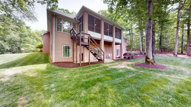 409 Legends Dr, Springville, TN 38256