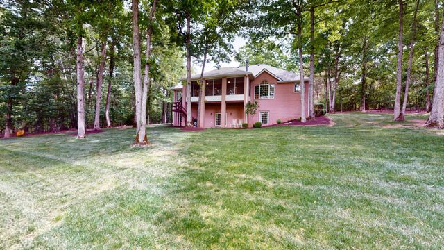 409 Legends Dr, Springville, TN 38256