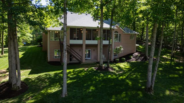 409 Legends Dr, Springville, TN 38256