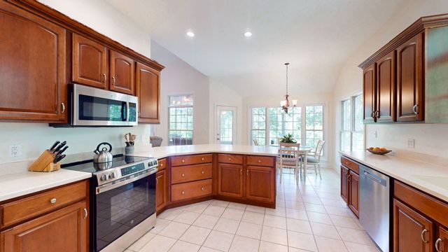 409 Legends Dr, Springville, TN 38256