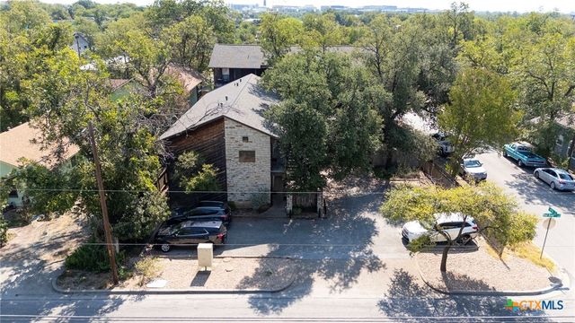 4701 Red River Street 102, Austin, TX 78751