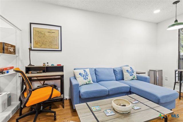 4701 Red River Street 102, Austin, TX 78751