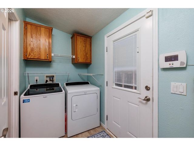 2329 N GRAY St, Cornelius, OR 97113