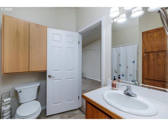 2329 N GRAY St, Cornelius, OR 97113