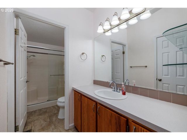 2329 N GRAY St, Cornelius, OR 97113