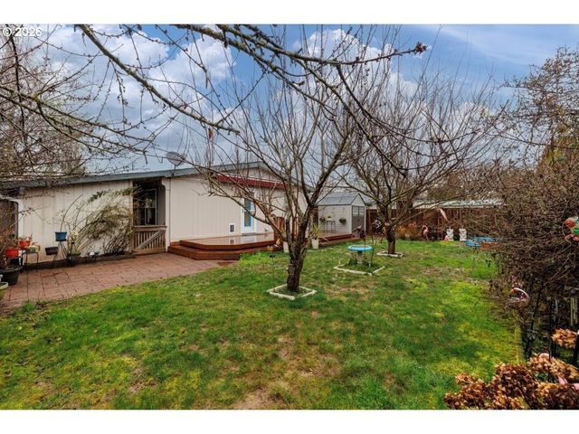 2329 N GRAY St, Cornelius, OR 97113