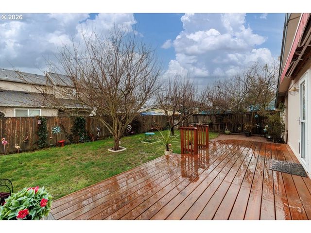 2329 N GRAY St, Cornelius, OR 97113