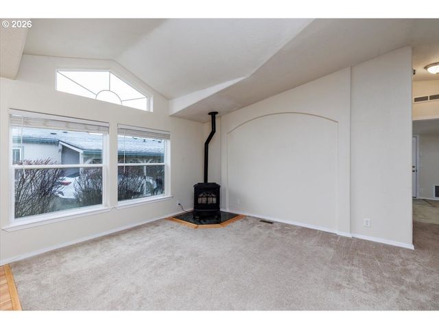 2329 N GRAY St, Cornelius, OR 97113