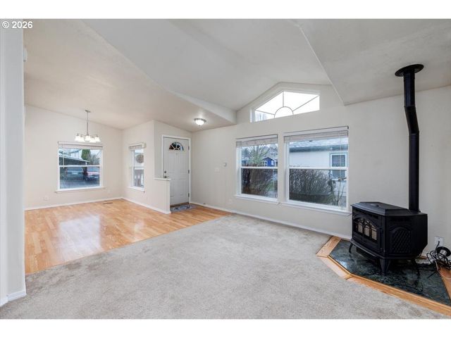 2329 N GRAY St, Cornelius, OR 97113