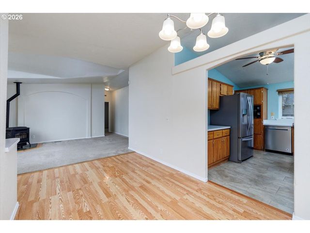 2329 N GRAY St, Cornelius, OR 97113