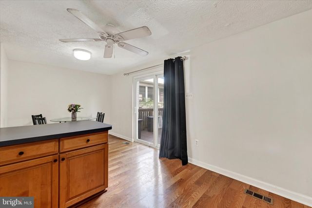 39 RADER CT, Baltimore, MD 21234