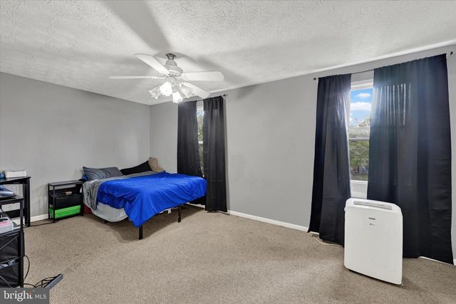 39 RADER CT, Baltimore, MD 21234