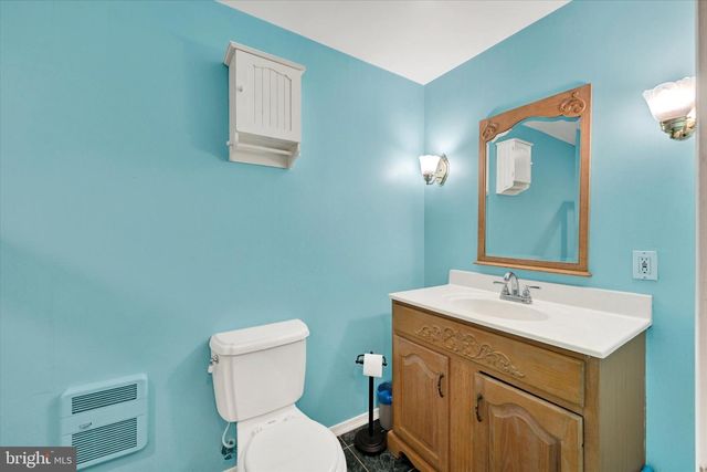 39 RADER CT, Baltimore, MD 21234