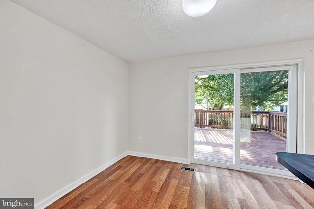 39 RADER CT, Baltimore, MD 21234