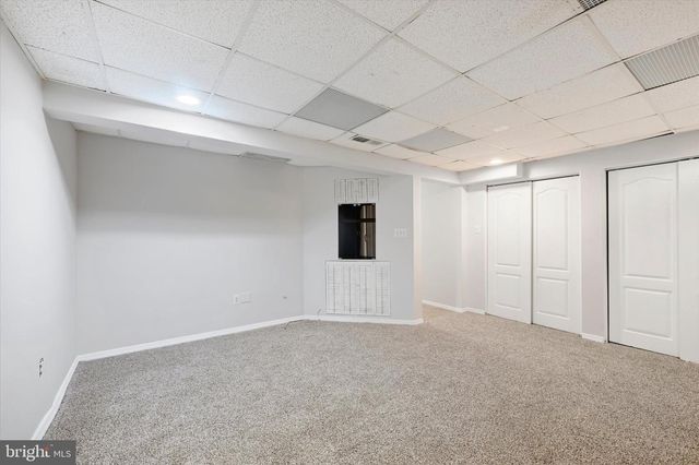 39 RADER CT, Baltimore, MD 21234