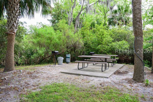 34 S Forest Beach Dr Apt A12, Hilton Head Island, SC 29928