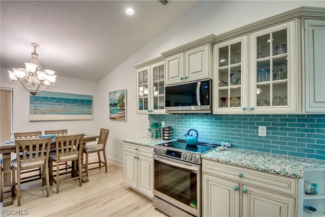 4924 SW 11th CT, Cape Coral, FL 33914