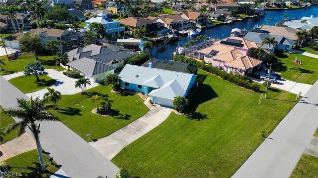 4924 SW 11th CT, Cape Coral, FL 33914