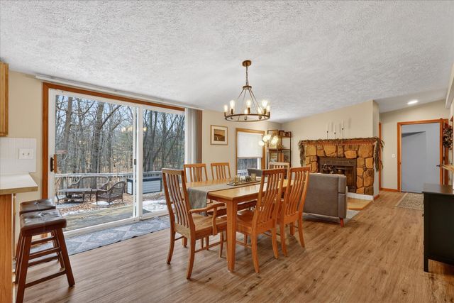 6733 Carolyn Drive NE, Sand Lake, MI 49343