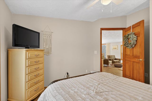 6733 Carolyn Drive NE, Sand Lake, MI 49343