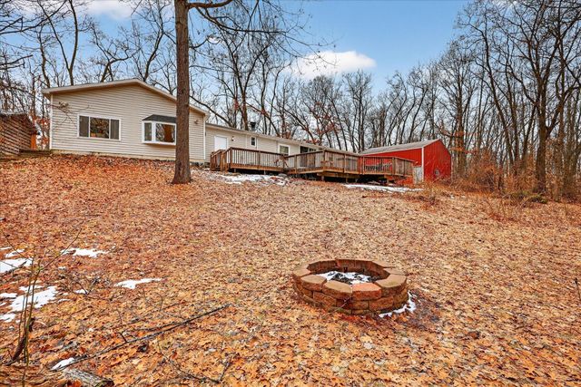 6733 Carolyn Drive NE, Sand Lake, MI 49343