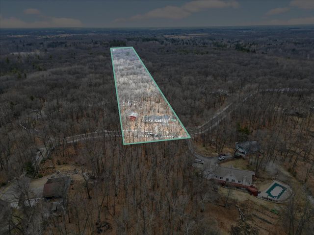 6733 Carolyn Drive NE, Sand Lake, MI 49343