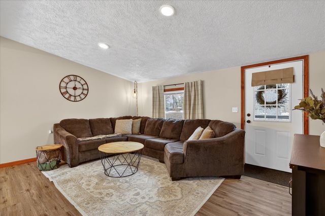 6733 Carolyn Drive NE, Sand Lake, MI 49343