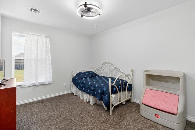 13543 NE Cornwallis Drive, Elgin, OK 73538