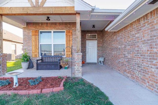 13543 NE Cornwallis Drive, Elgin, OK 73538