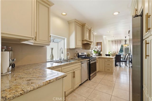 2235 Patricia, Los Angeles, CA 90064