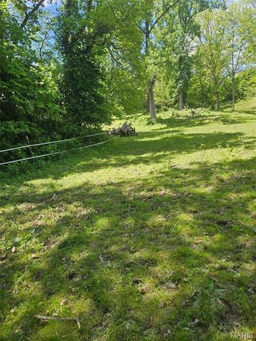 1924 High Street, Chester, IL 62233