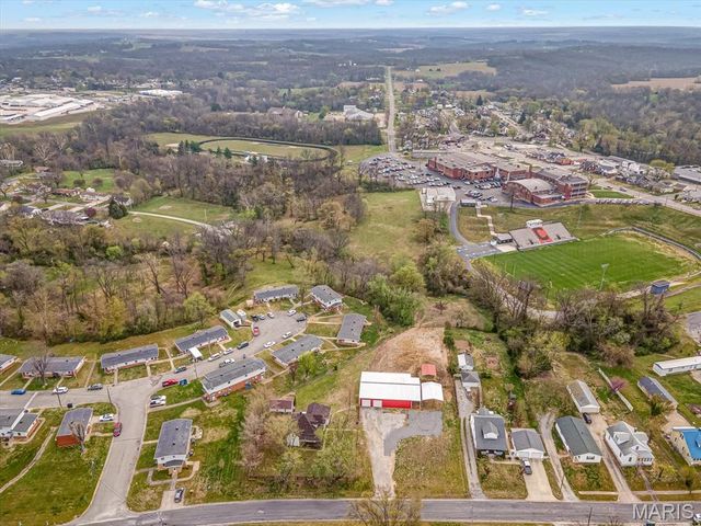 1924 High Street, Chester, IL 62233