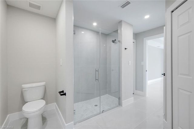 2208 NE 23rd AVE, Cape Coral, FL 33909