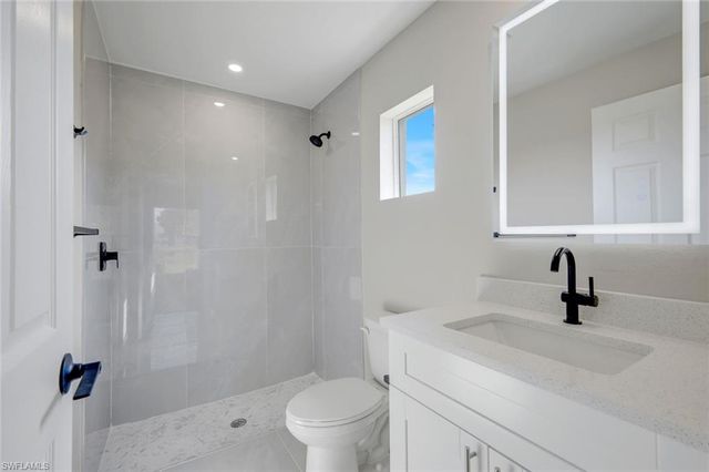 2208 NE 23rd AVE, Cape Coral, FL 33909