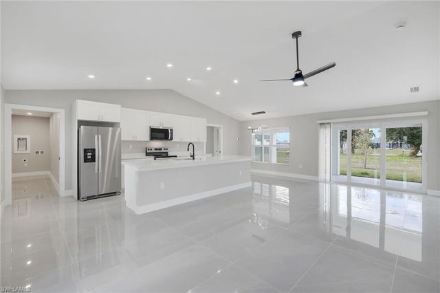 2208 NE 23rd AVE, Cape Coral, FL 33909